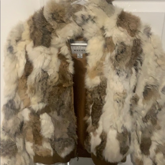 short waisted fur coat - Picture 1 of 2